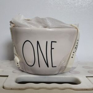 Rae Dunn White Measuring Cups Set